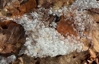 Restanten van de forse hagelbui in het noorden