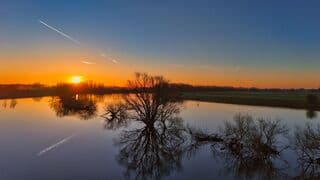 Zonsopkomst wind stil 