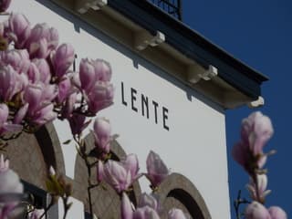 Morgen begint de lente!!!