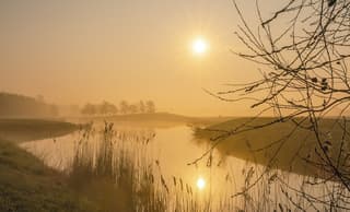 Zonnetje lost de mist op.