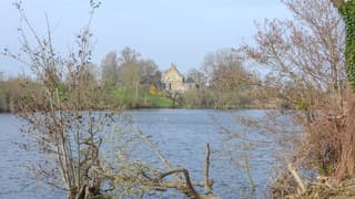 Wind met wolken en zon