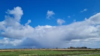 Buitje boven Groningen