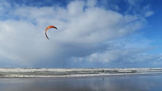 Meer dan genoeg wind voor kitesurfing