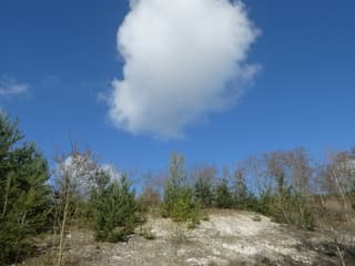 zonnig/ wolkenluchten