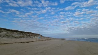 Opklaringen boven het strand op Texel 