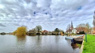 Heerlijk lenteweer met leuke wolken