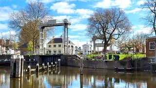 Mooie wolkenlucht en Zon...  Weinig wind 