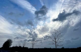 Fascinerende wolkenluchten vanmorgen. 