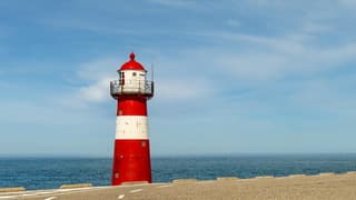 Mooie vrij zonnige dag, ook wat sluierwolken