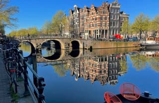 Dat wordt buiten zitten vandaag. 