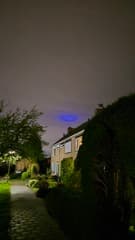 Blauwe cirkel in de lucht