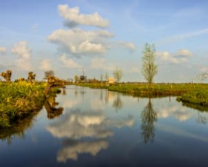 Hollandslandschap met echte hollandse lucht