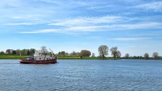 Zon en sluierbewolking 