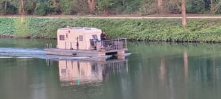 Met de Caravan het water op 