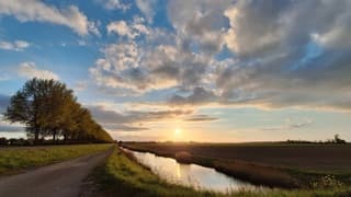 De zon zal weldra ondergaan