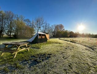 Ijzel op de camping (7:30, Kollum NL)