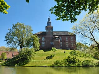 Kasteel Limbricht in bloei