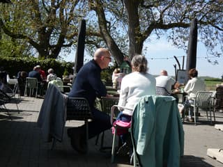 Terrasweer vanochtend en middag.