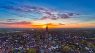 Zonsopkomst vanochtend boven Doesburg