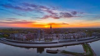 Zonsopkomst vanochtend boven Doesburg