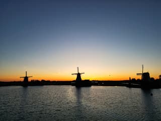 Zonsopkomst aan de Zaanse Schans