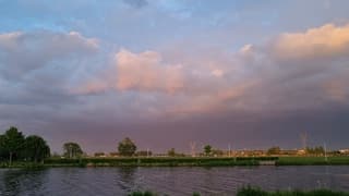 Luchtkleuren;roze, paars  grijs etc ?