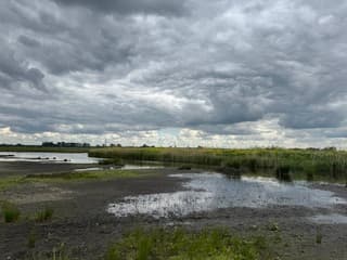 Donkere wolken en extreme droogte 