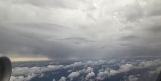 Buien boven de Balearen 