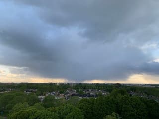 Buien aan de kust