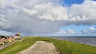 Op de Waddendijk bij Wierum (richting west)