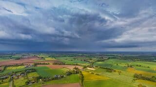 18:15uur de bui trekt weg 
