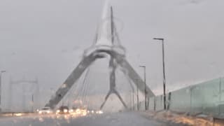 stortbui bij Oversteek Nijmegen