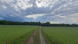 onweer met hagel nadert