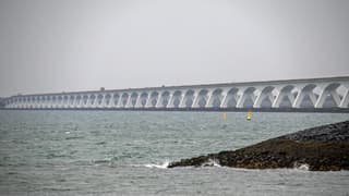 Zeelandbrug in de regen