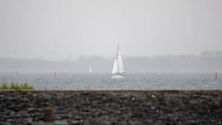 Zeilen in wind en regen