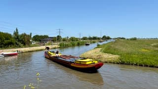 Groot bootje schuit