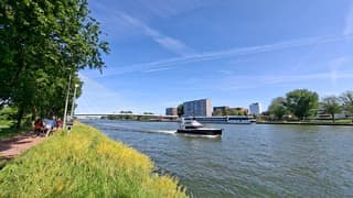 Lunch wandeling buj mooi weer langs Amsterdam Rijnkanaal 