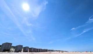 De stranden stromen vol deze mooie morgen.