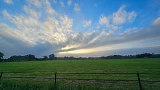 Zon wolken 