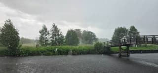 Regenbuien in de provincie Groningen vanmiddag 