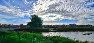Wolkenpracht boven Beverwijk vanavond 