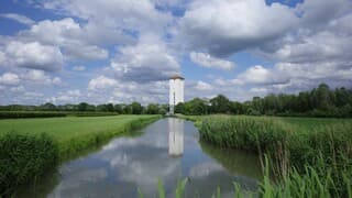 Prachtige stapelwolken in een schitterend landschap in Midden-Nederland 