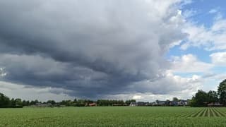 Regenbui in aantocht