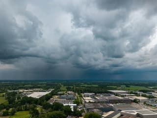 Donkere wolken boven de Achterhoek