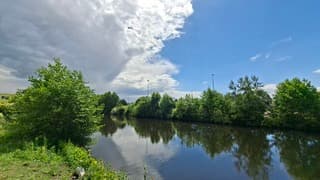 Weerspiegeling wolken