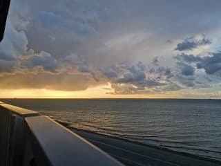 Zonsondergang Waddenzee 